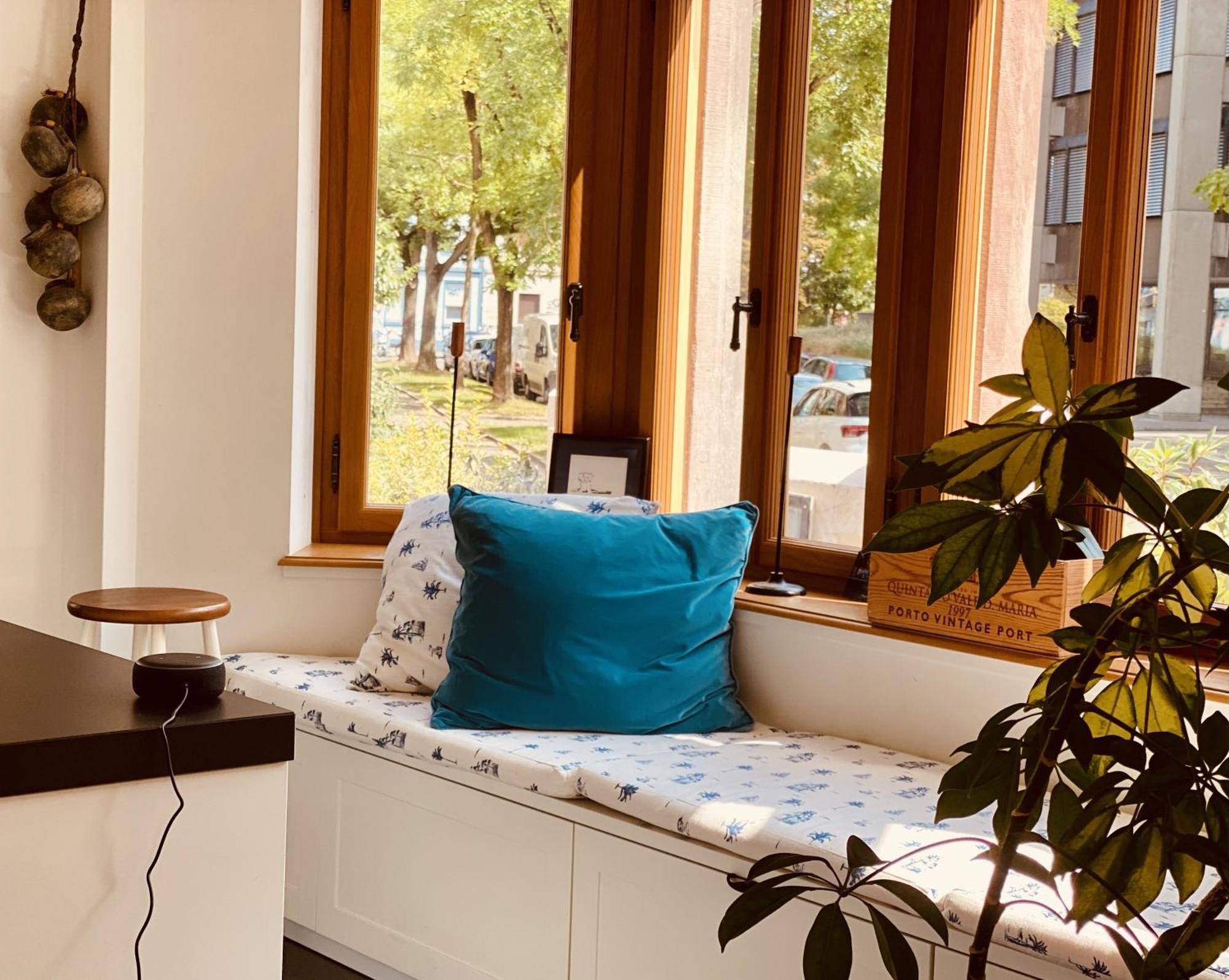 Georgian Guest Rooms Bâle Extérieur photo